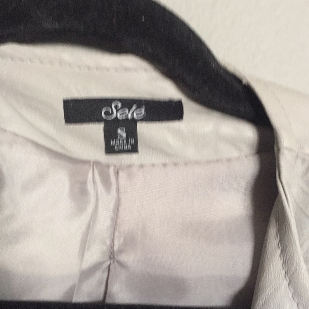 Jacket - Picture 4 of 5